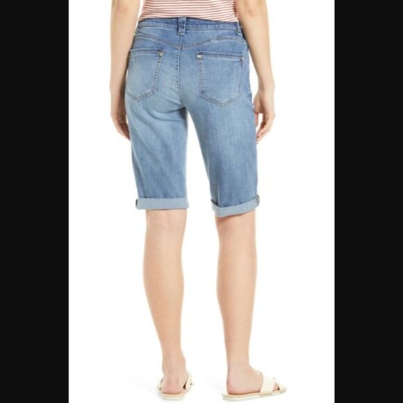 Wit & Wisdom 'Ab'Solution Cuffed Denim‎ Shorts Light Blue 0 - Picture 2 of 5